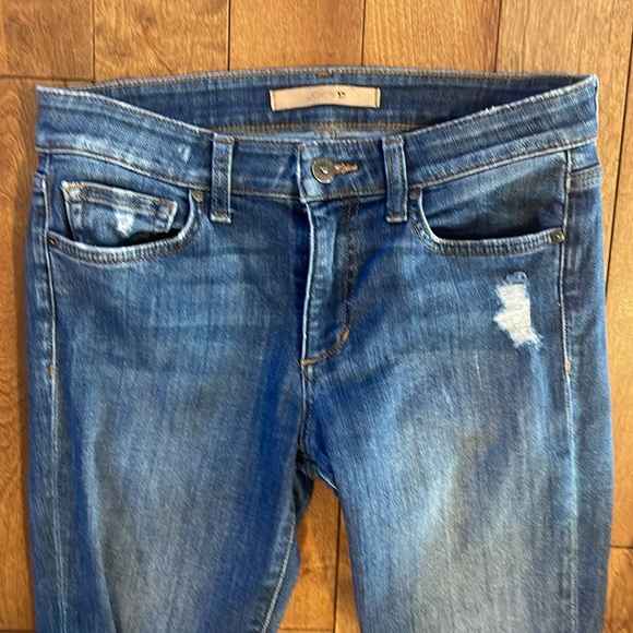 Joe’s Skinny Ankle Distressed Size 26 Denim - Picture 4 of 9